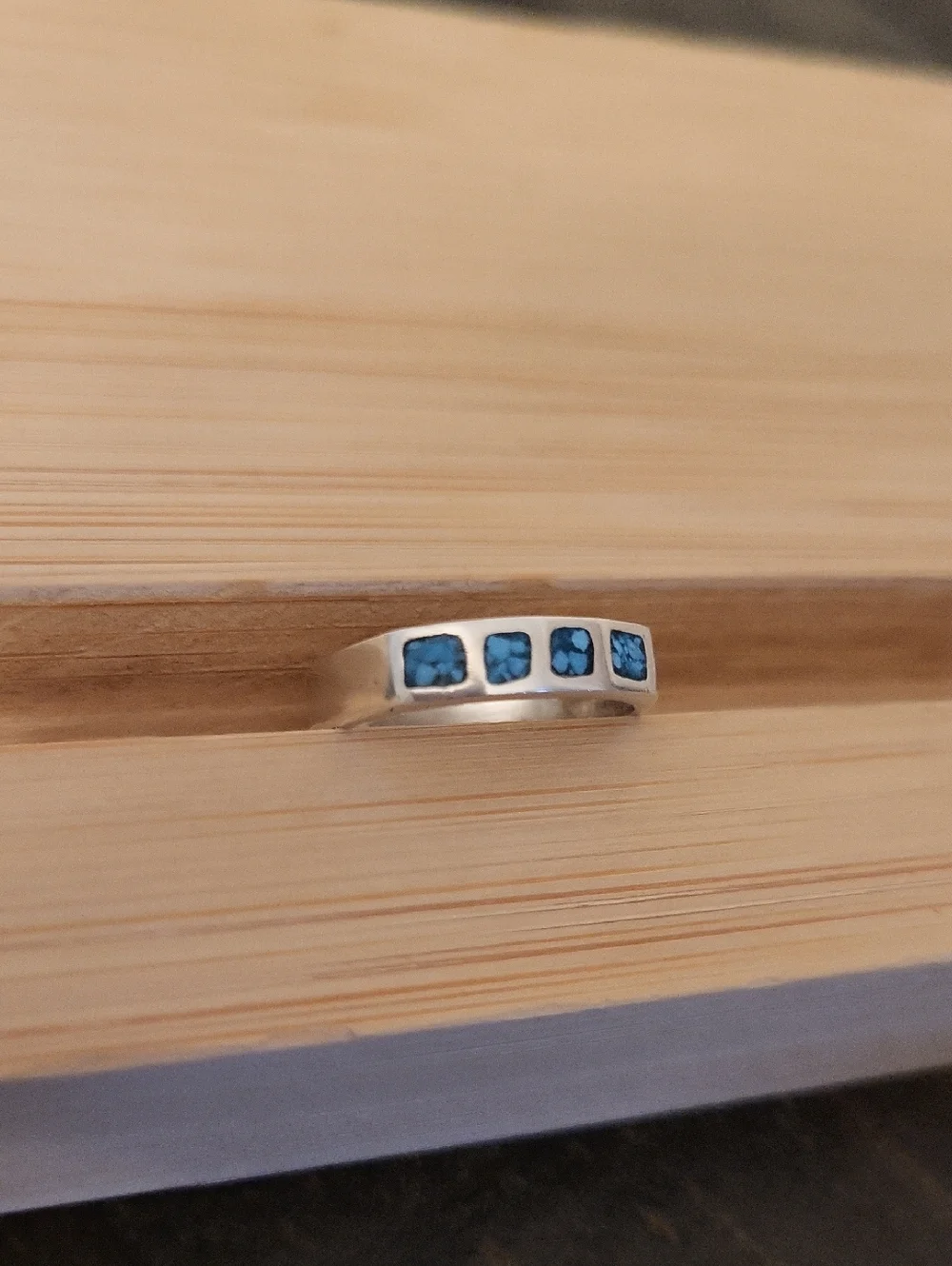 Vintage Mexico 925 Sterling Turquoise Mosaic Chip Inlay Band Ring